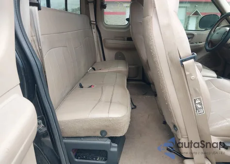 1999 Ford F-150 Lariat/Xl/Xlt z USA, uszkodzony, nr VIN 2FTRX08L8XCA05595